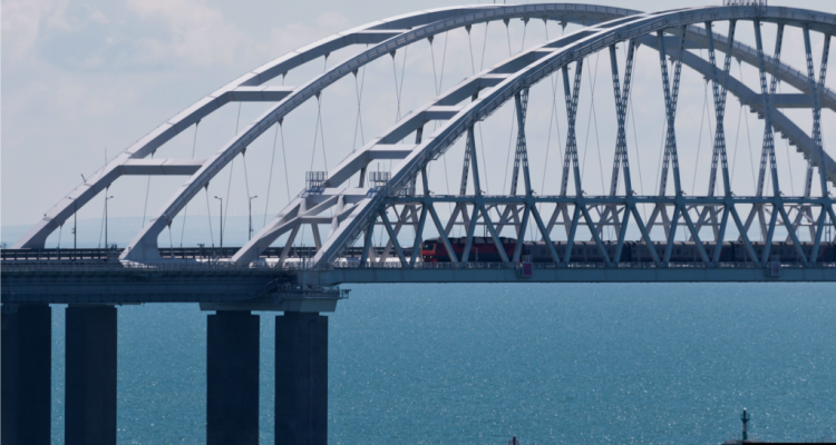 Ukraine will destroy the Kerch Bridge if it receives a 