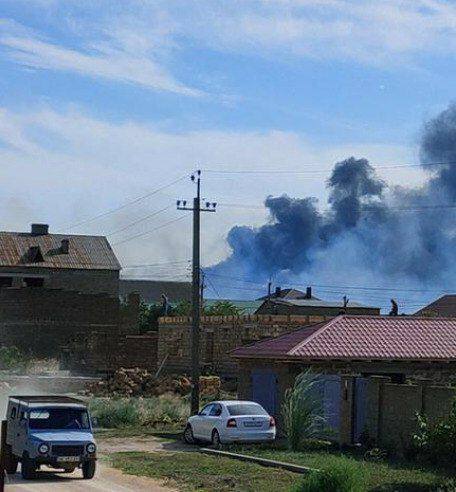Нові вибухи у Криму