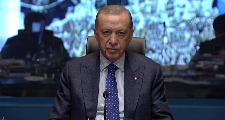 Ердоган заходить з козирів