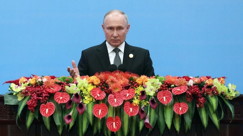 Василий Рыбников: Что Путин привез Си Цзиньпину во втором чемодане?